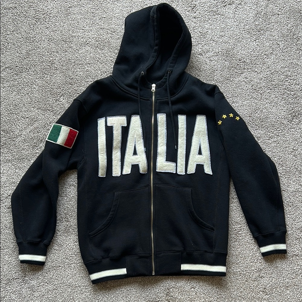 Go Free Black ITALIA Hoodie from Italy